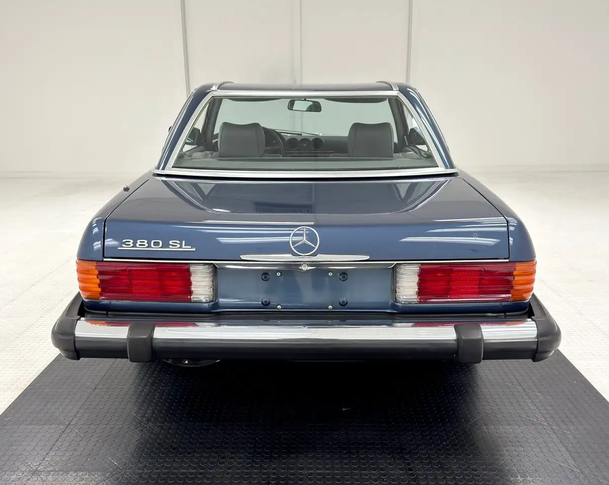 Mercedes-Benz 380 SL Convertible, foto 10