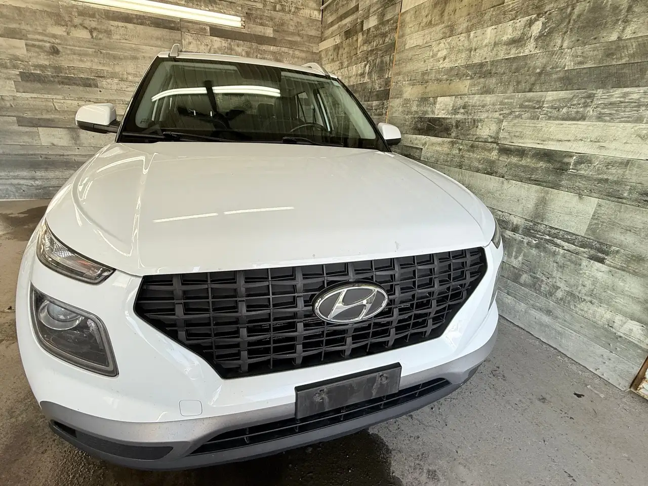 Hyundai Venue снимка Hyundai Venue