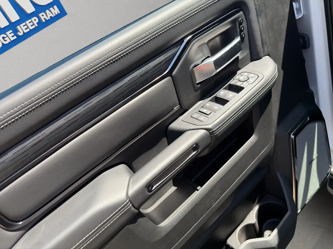 RAM 2500 photo RAM 2500