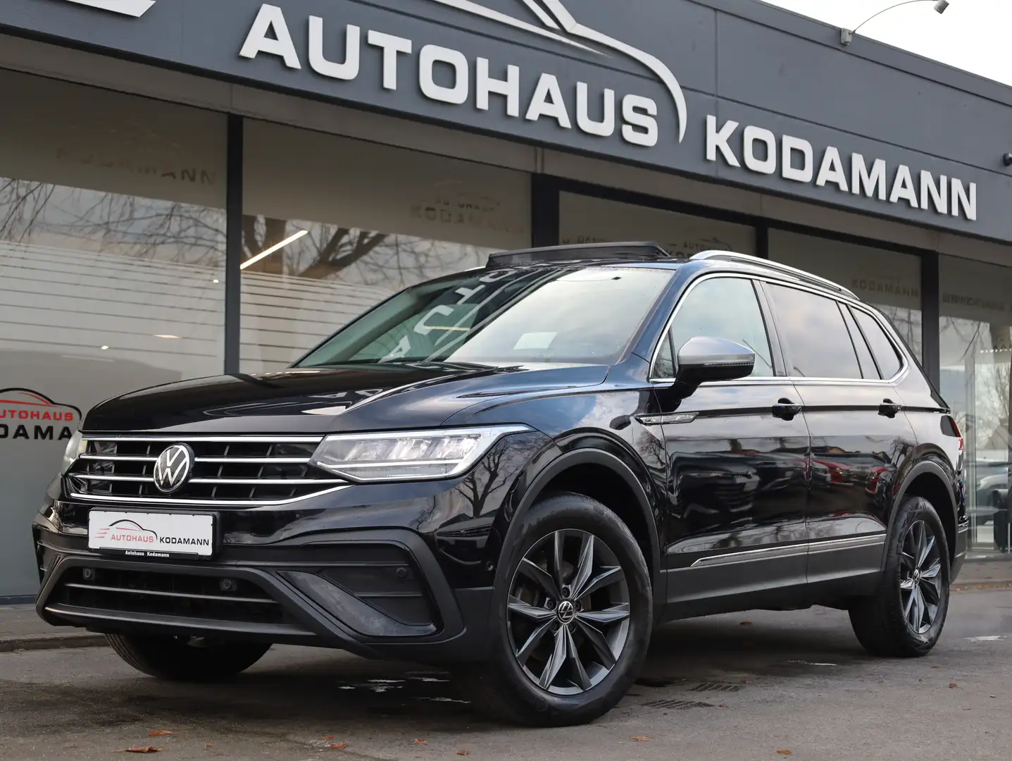 Volkswagen Tiguan Allspace 2.0 TDI Life*HeadUp*Pano*Virtual Noir - 1