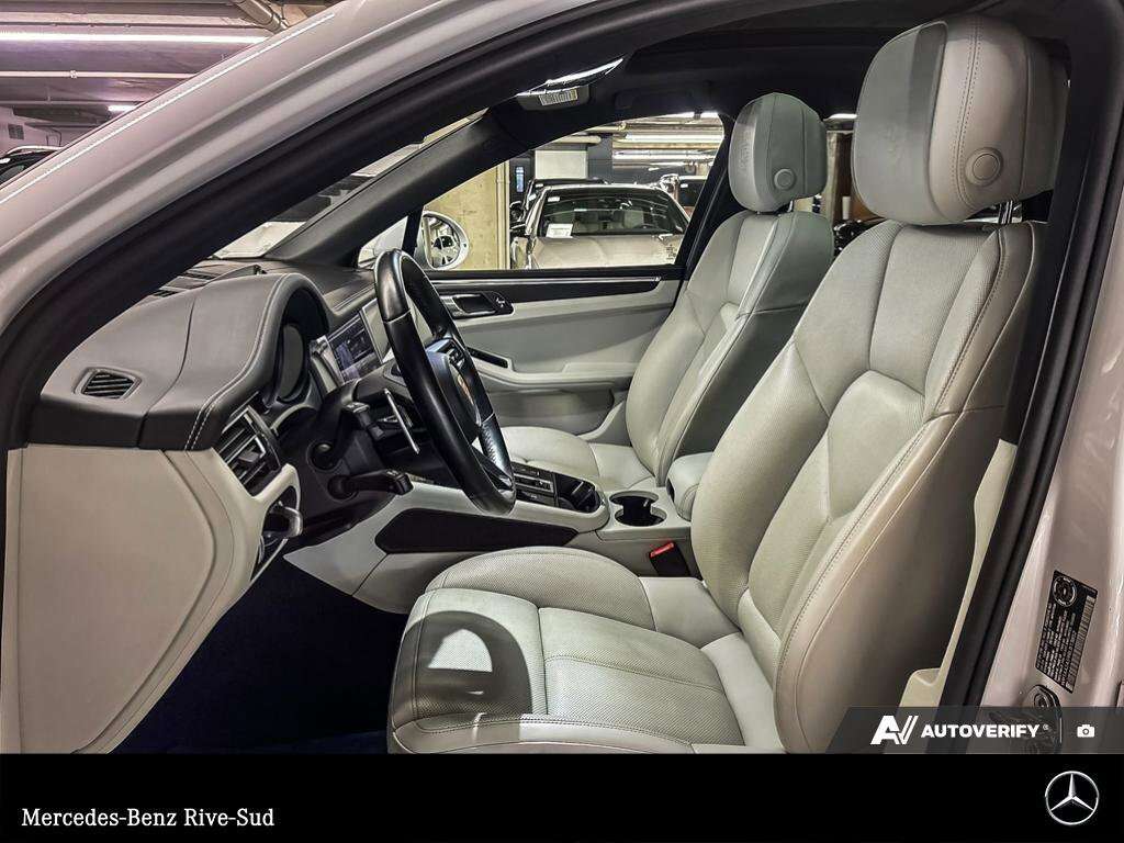 2024 Porsche Macan Base | Premium Package Plus thumb 12