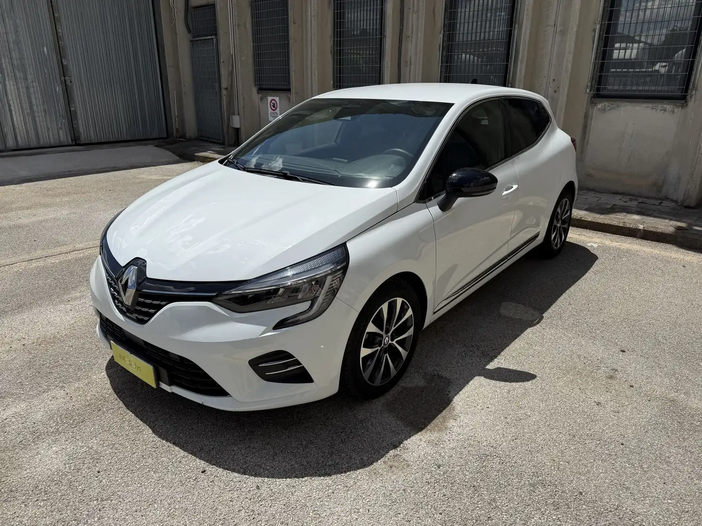Renault Clio TCe 90 CV 5 porte Techno Blanc - 1
