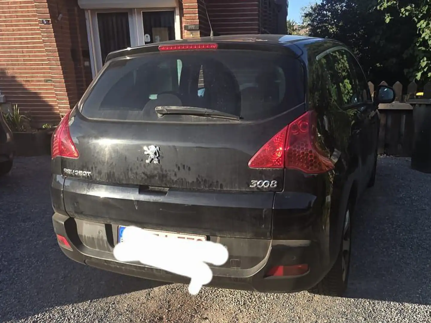 Peugeot 3008 3008 1.6i Premium Black - 1