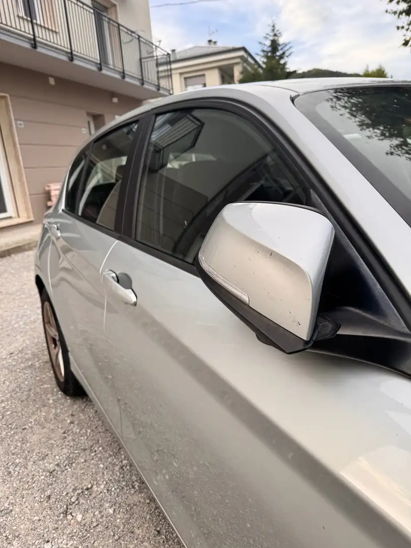 BMW 114 Serie 1 F/20-21 2015114d Advantage 5p Argintiu - 2