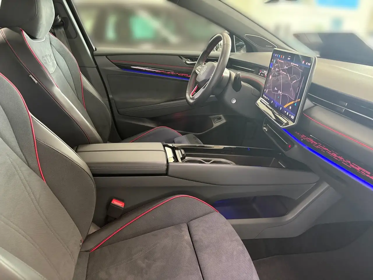 Volkswagen ID.7 Tourer GTX 340PS 4Motion 91 kWh +AHK+WÄPU+H&K+PAN, миниатюра 9