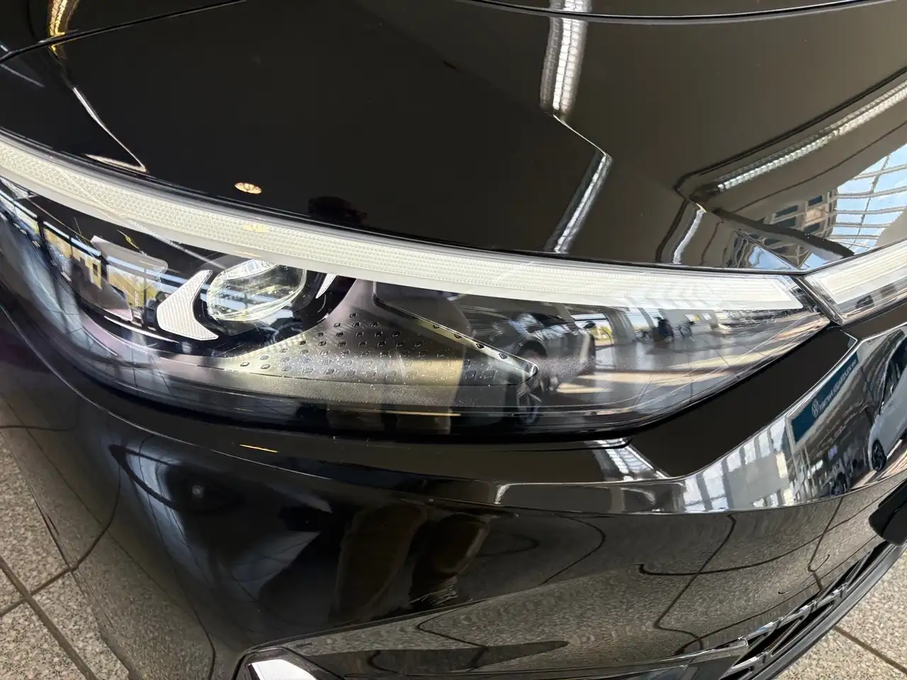 Volkswagen ID.7 Tourer GTX 340PS 4Motion 91 kWh +AHK+WÄPU+H&K+PAN, миниатюра 7
