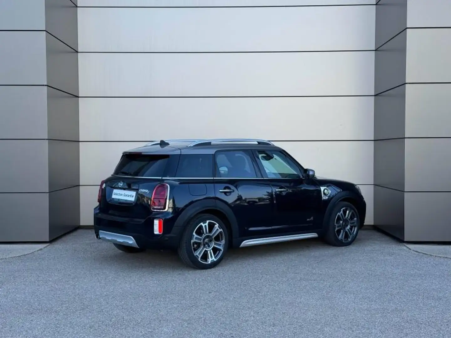 MINI Countryman C Cooper SE 125ch + 95ch Edition Premium Plus ALL4 B Bleu - 2