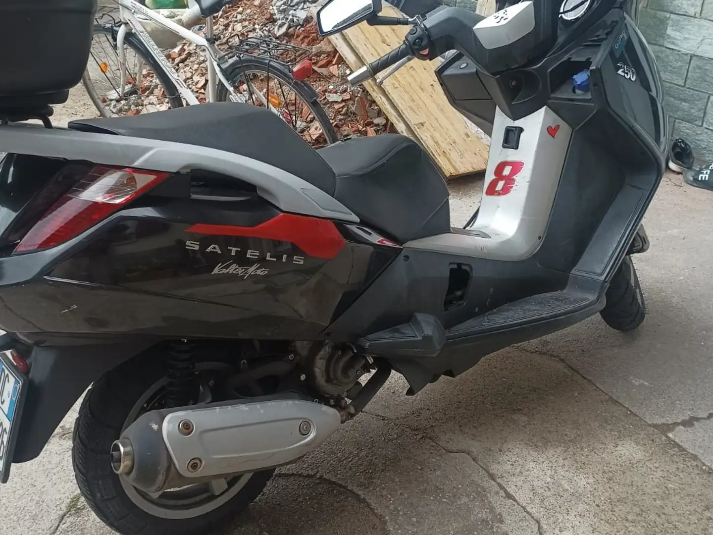 Peugeot Satelis 250 Noir - 1