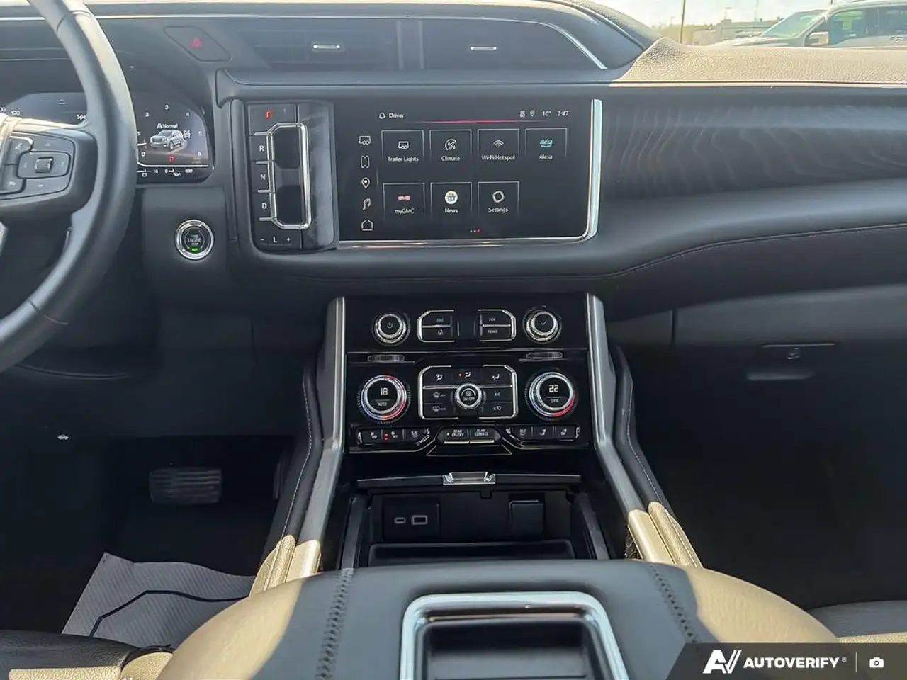 GMC Yukon снимка GMC Yukon