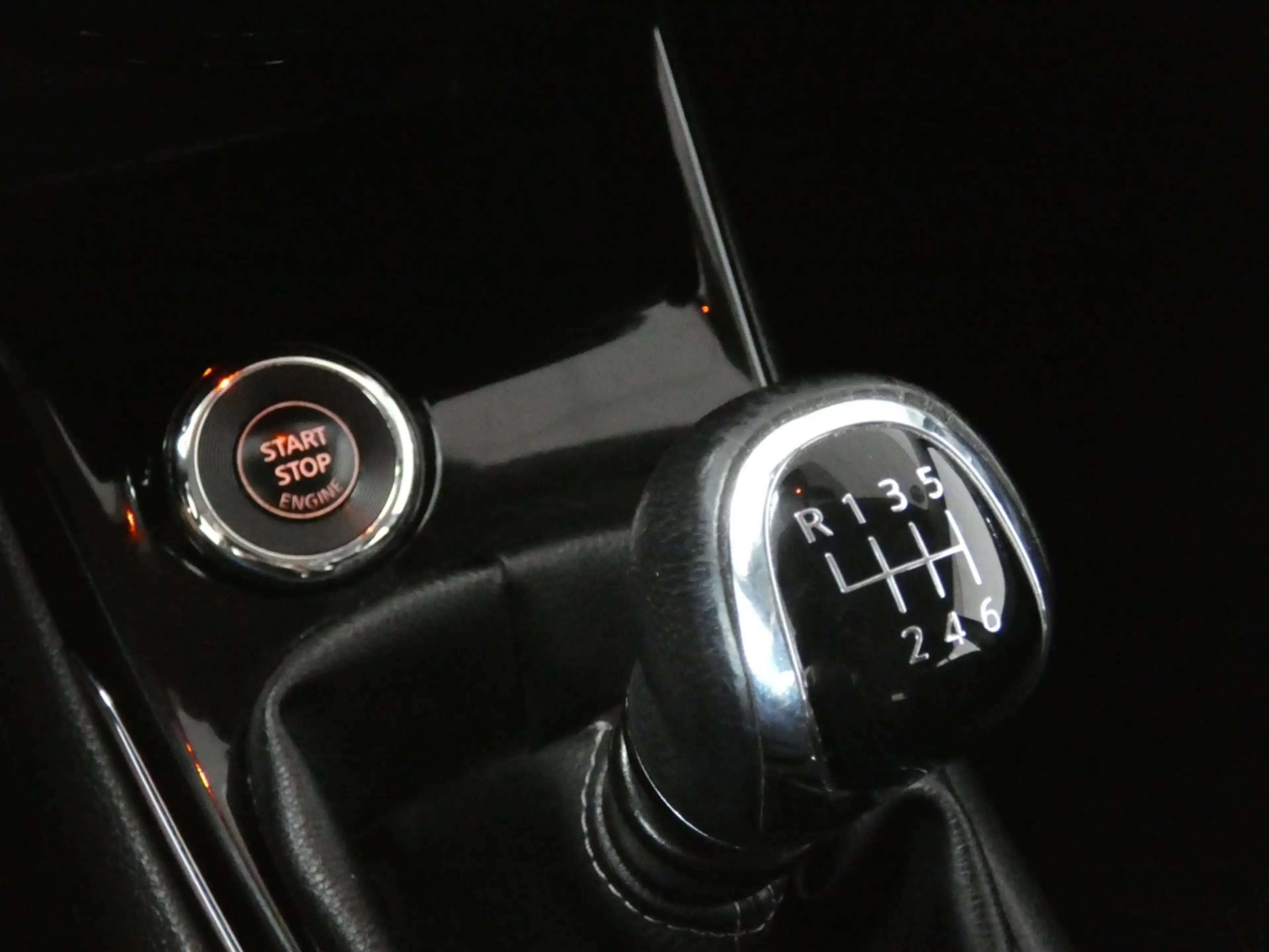 Nissan Pulsar 1.2 DIG-T Acenta Nwe APK — photo 6