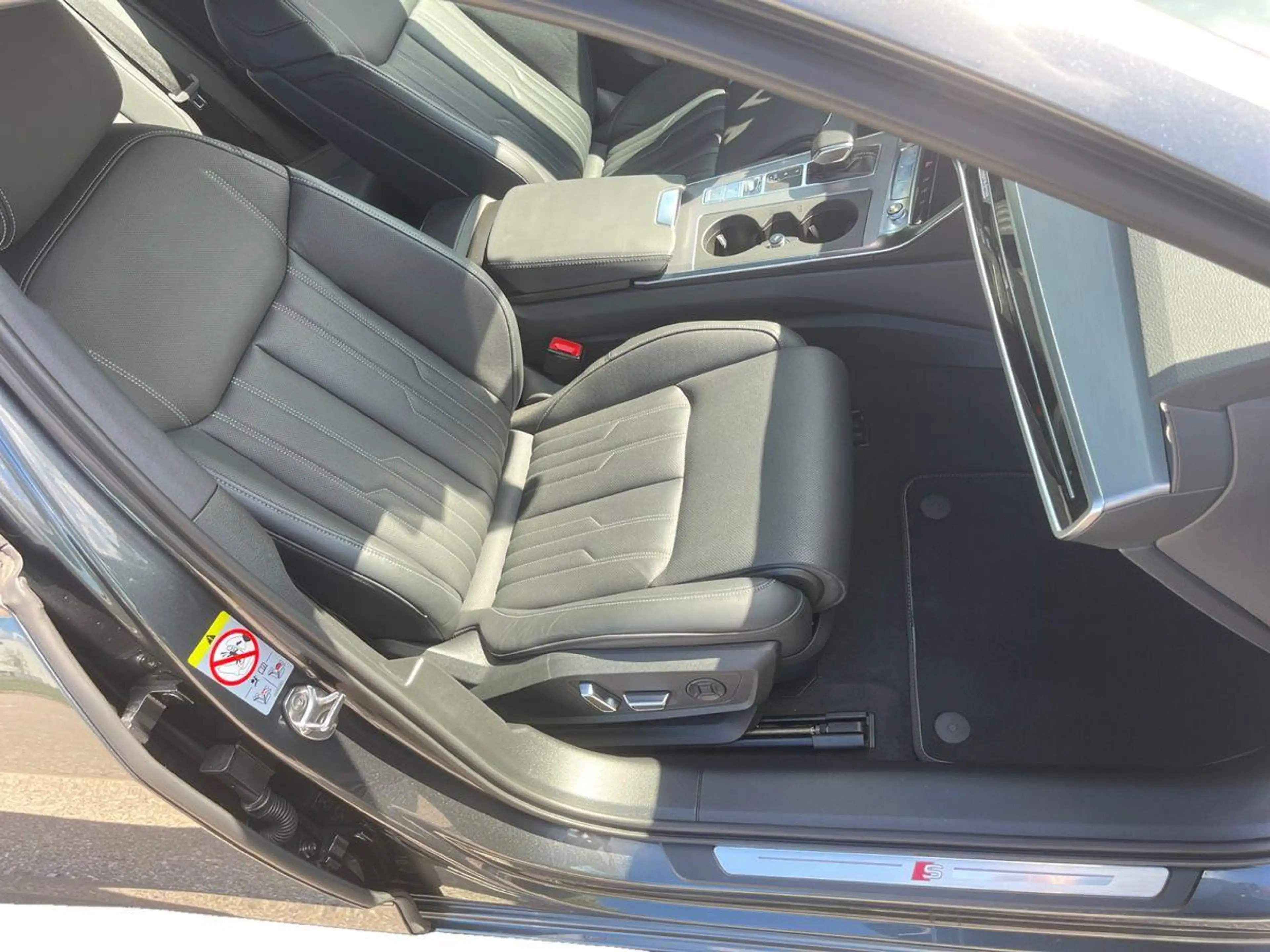 Audi S6 Avant 3.0 V6 TDI quattro+AREA+LUFT+STANDHZ+HD — photo 15