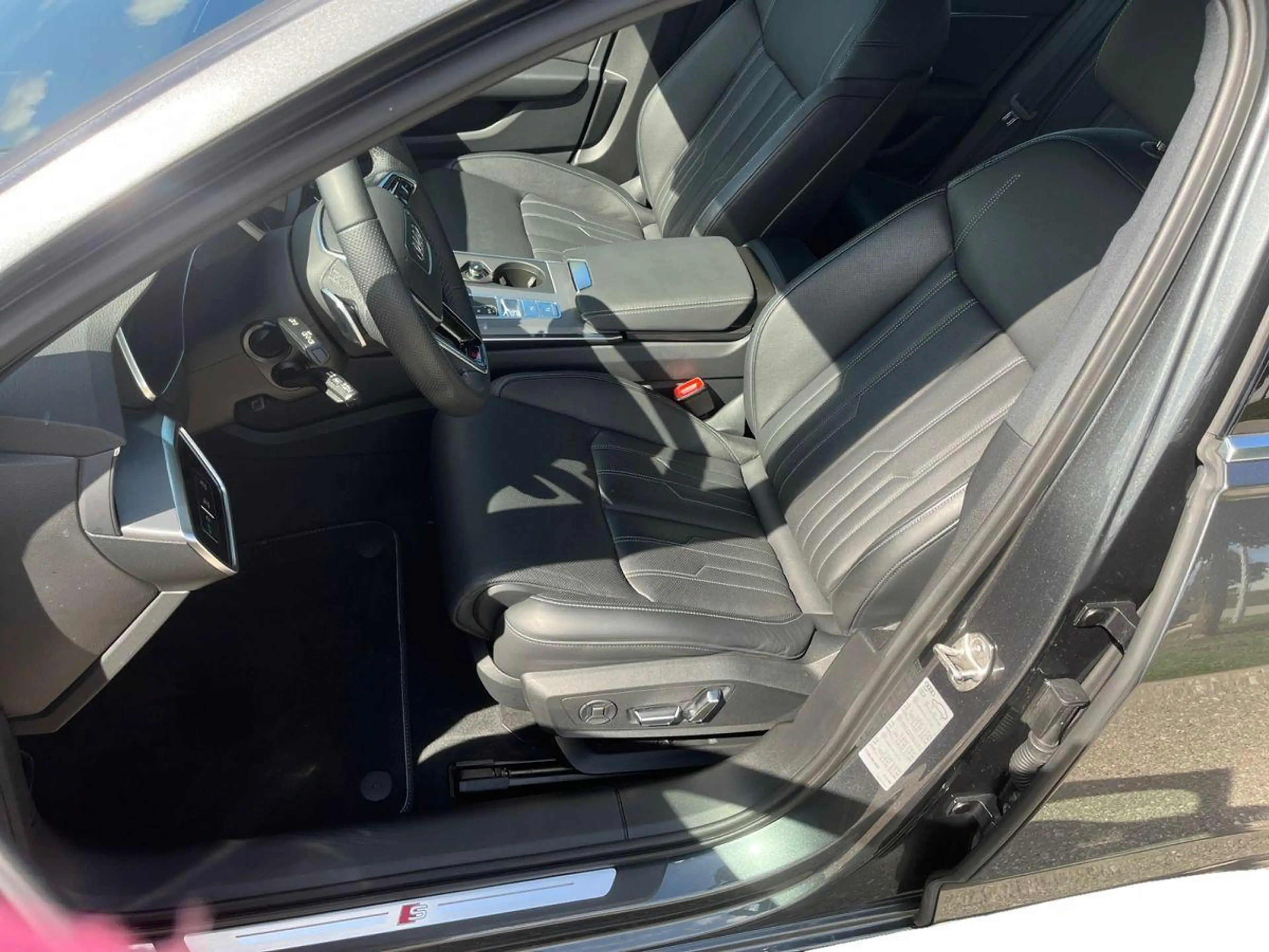 Audi S6 Avant 3.0 V6 TDI quattro+AREA+LUFT+STANDHZ+HD — photo 9
