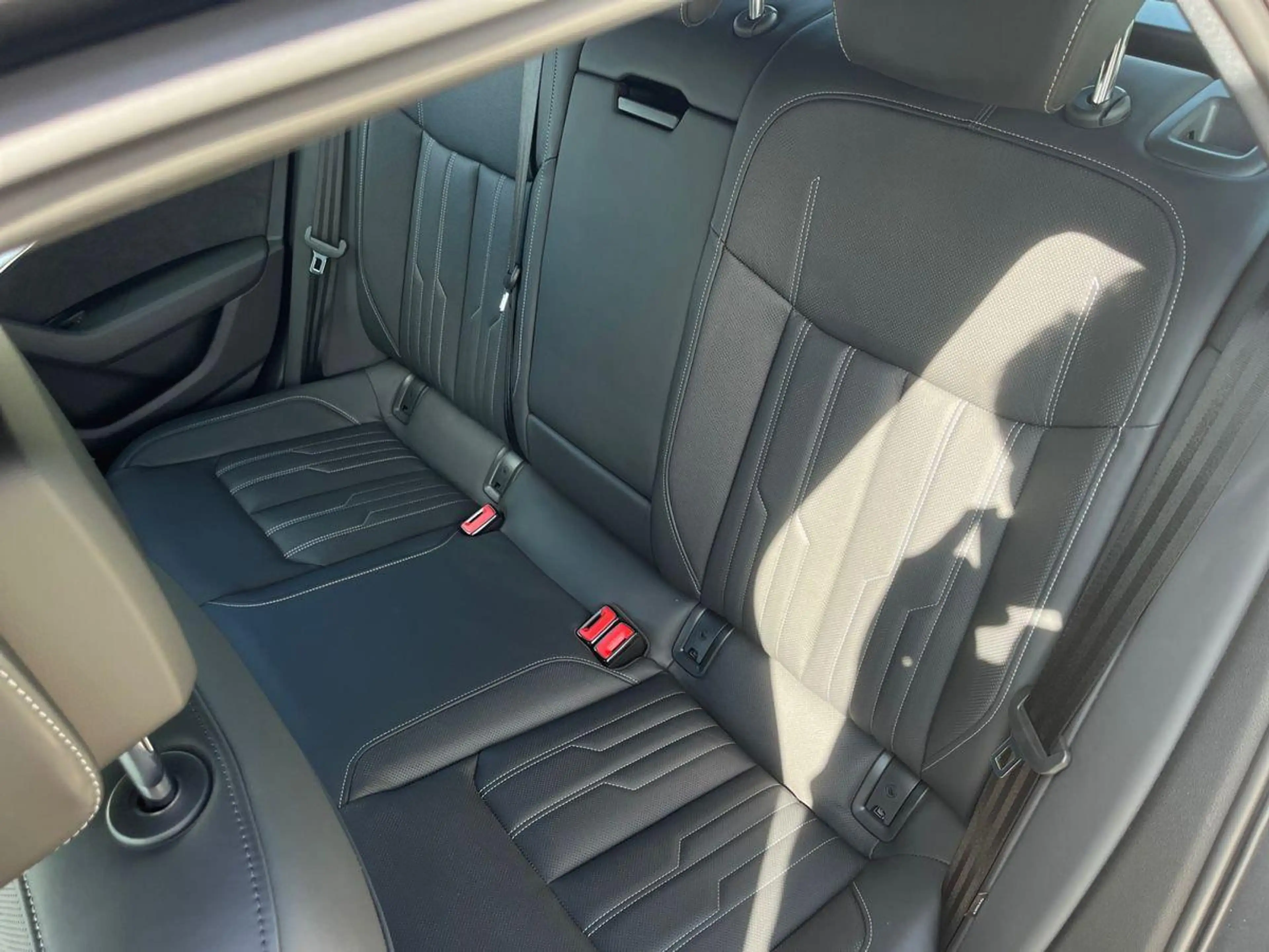 Audi S6 Avant 3.0 V6 TDI quattro+AREA+LUFT+STANDHZ+HD — photo 13