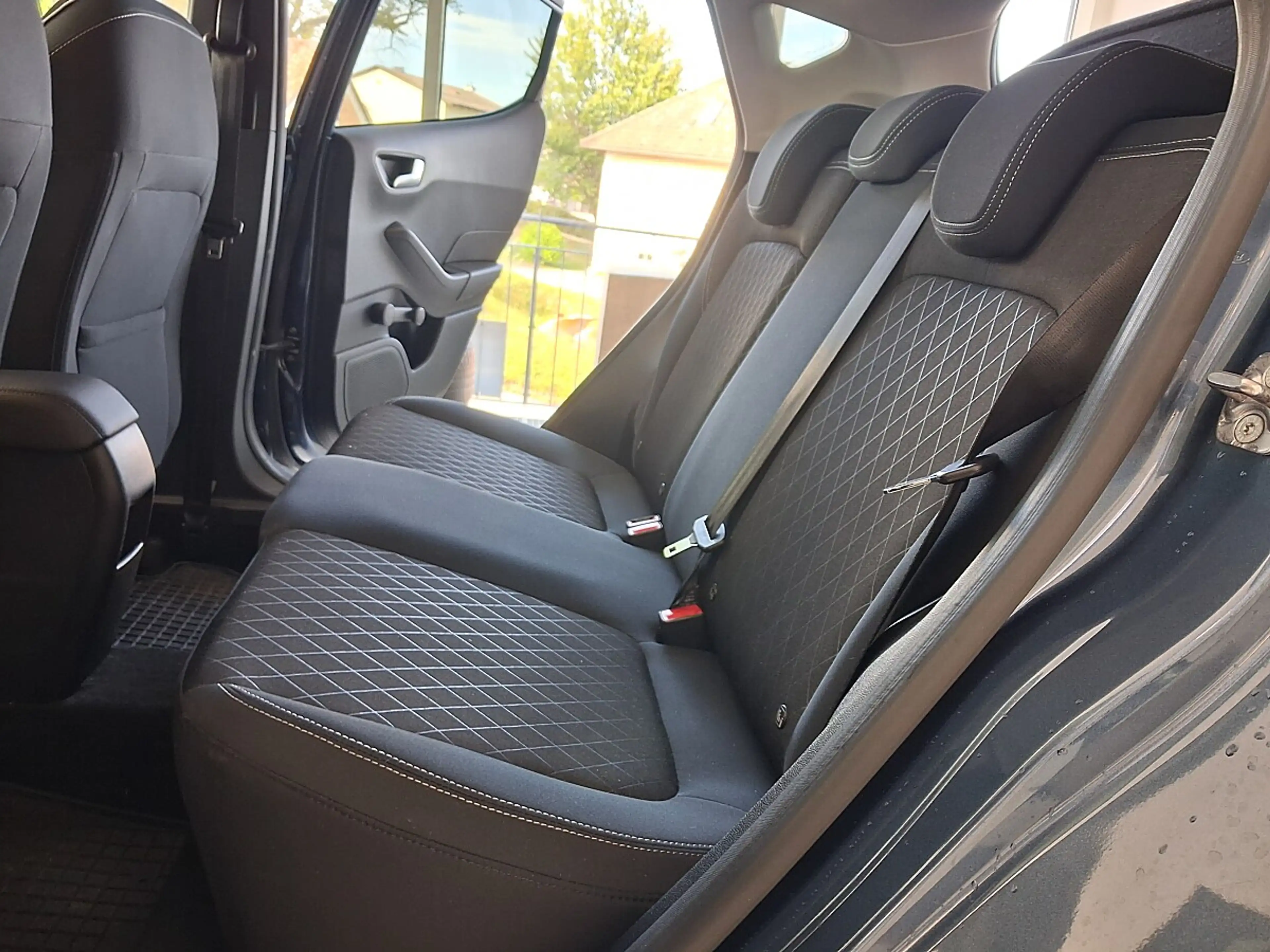 Ford Fiesta 1.0 coBoost Active Start/Stopp — photo 8