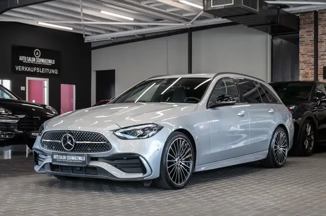Mercedes-Benz C-Class view 2