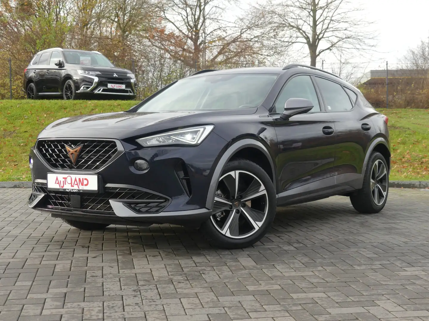 CUPRA Formentor 1.5 TSI DSG LED Navi ACC VC Kam 18Z Bleu - 2