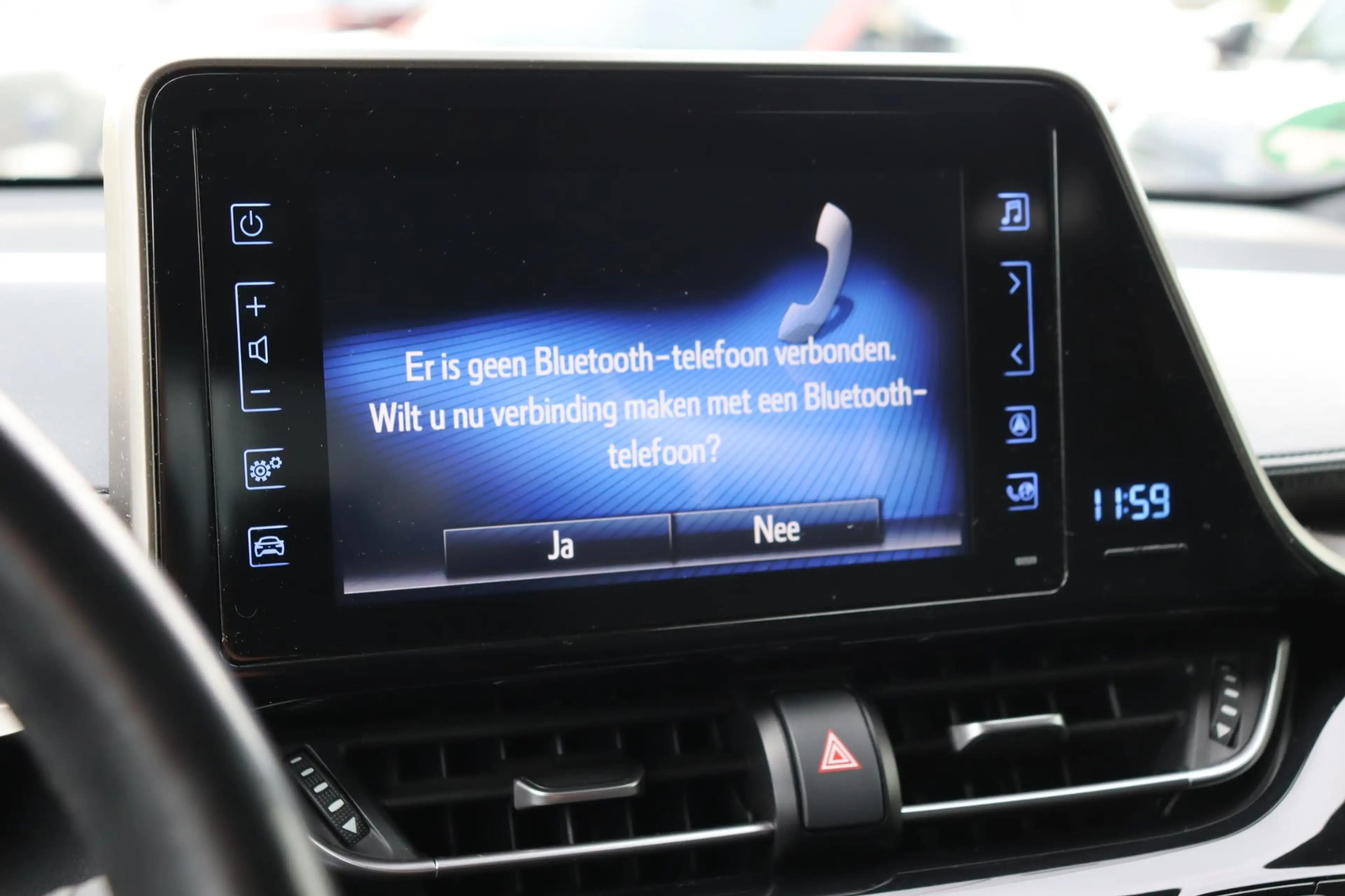 Toyota C-HR 1.8 Hybrid Executive Limited BSM, Stoelverwarming, — photo 7