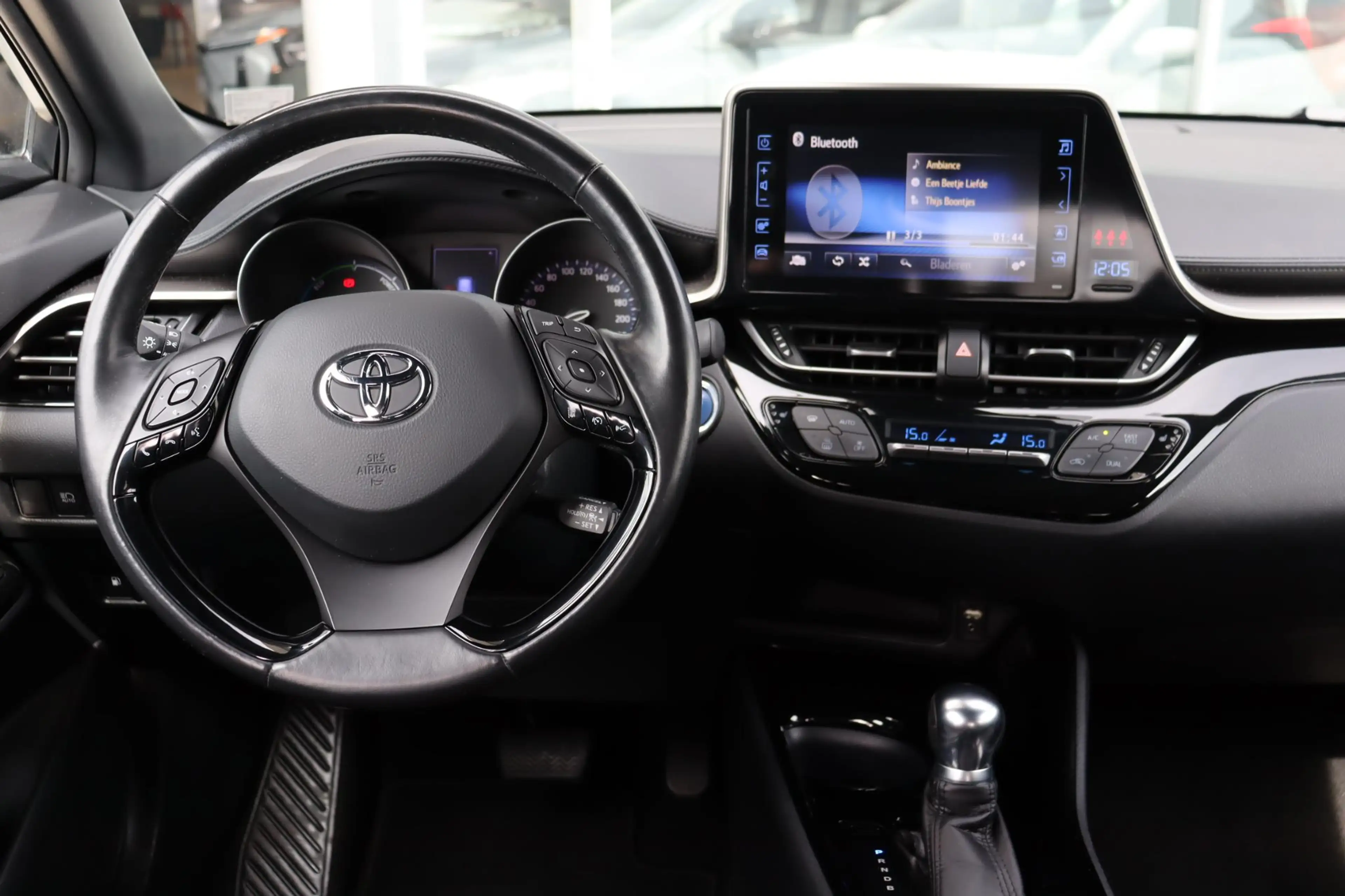 Toyota C-HR 1.8 Hybrid Executive Limited BSM, Stoelverwarming, — photo 4