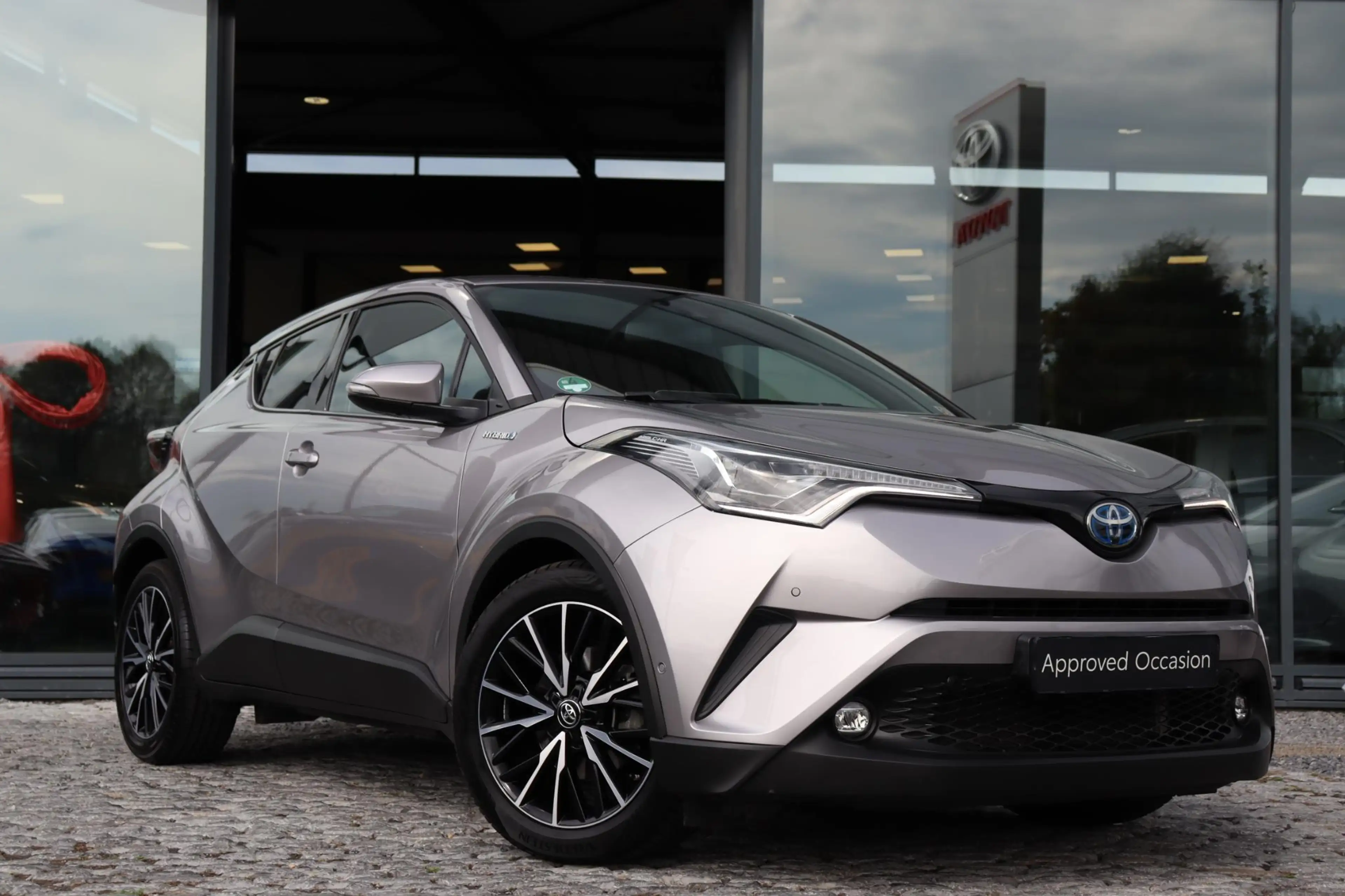 Toyota C-HR 1.8 Hybrid Executive Limited BSM, Stoelverwarming, — photo 6