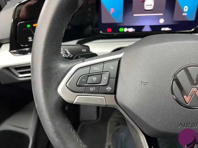 Volkswagen Golf view 15