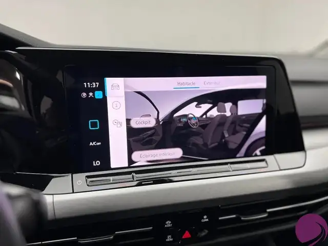 Volkswagen Golf view 13