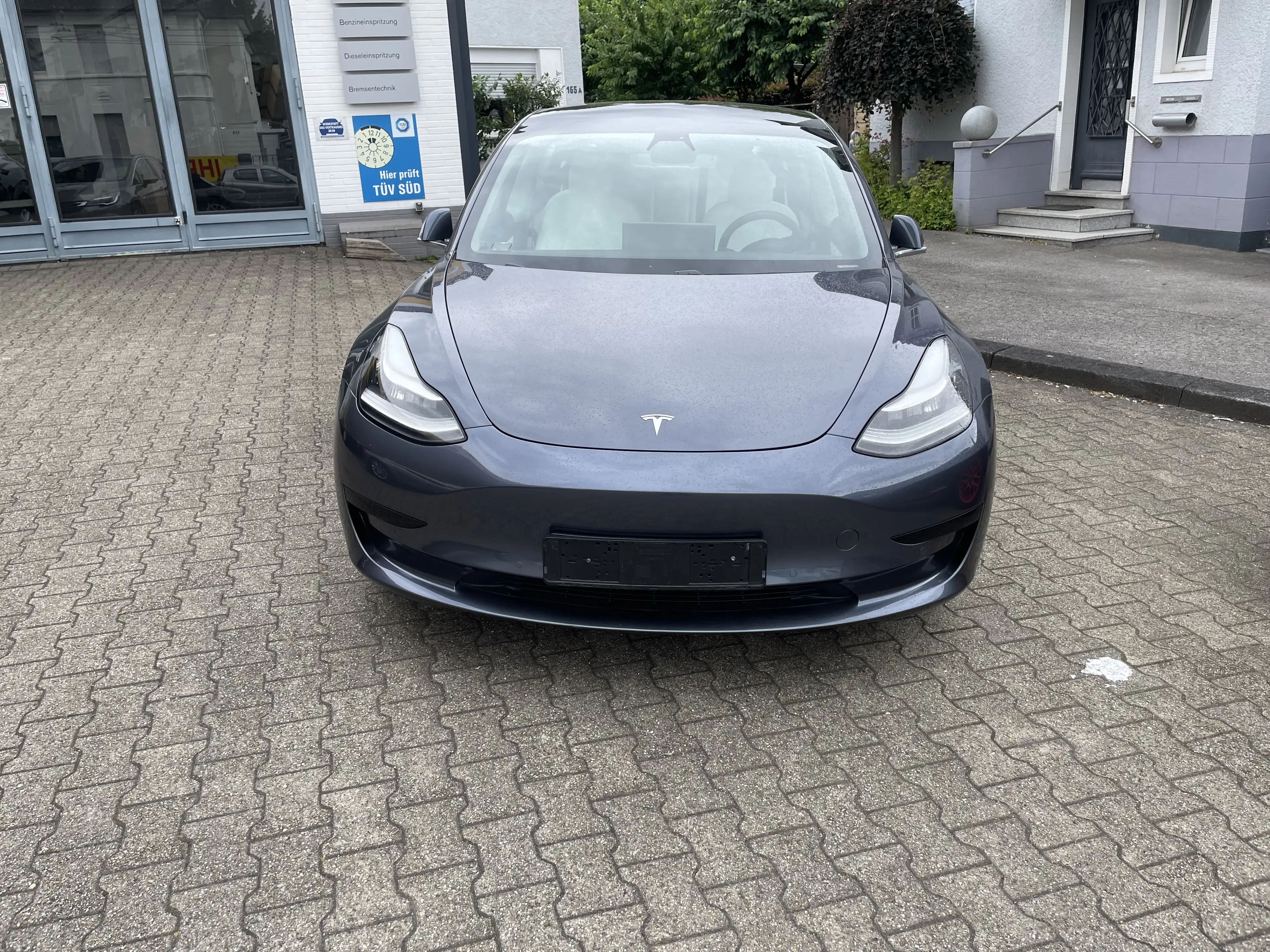 Tesla Model 3 Standard Range Plus RWD — photo 8