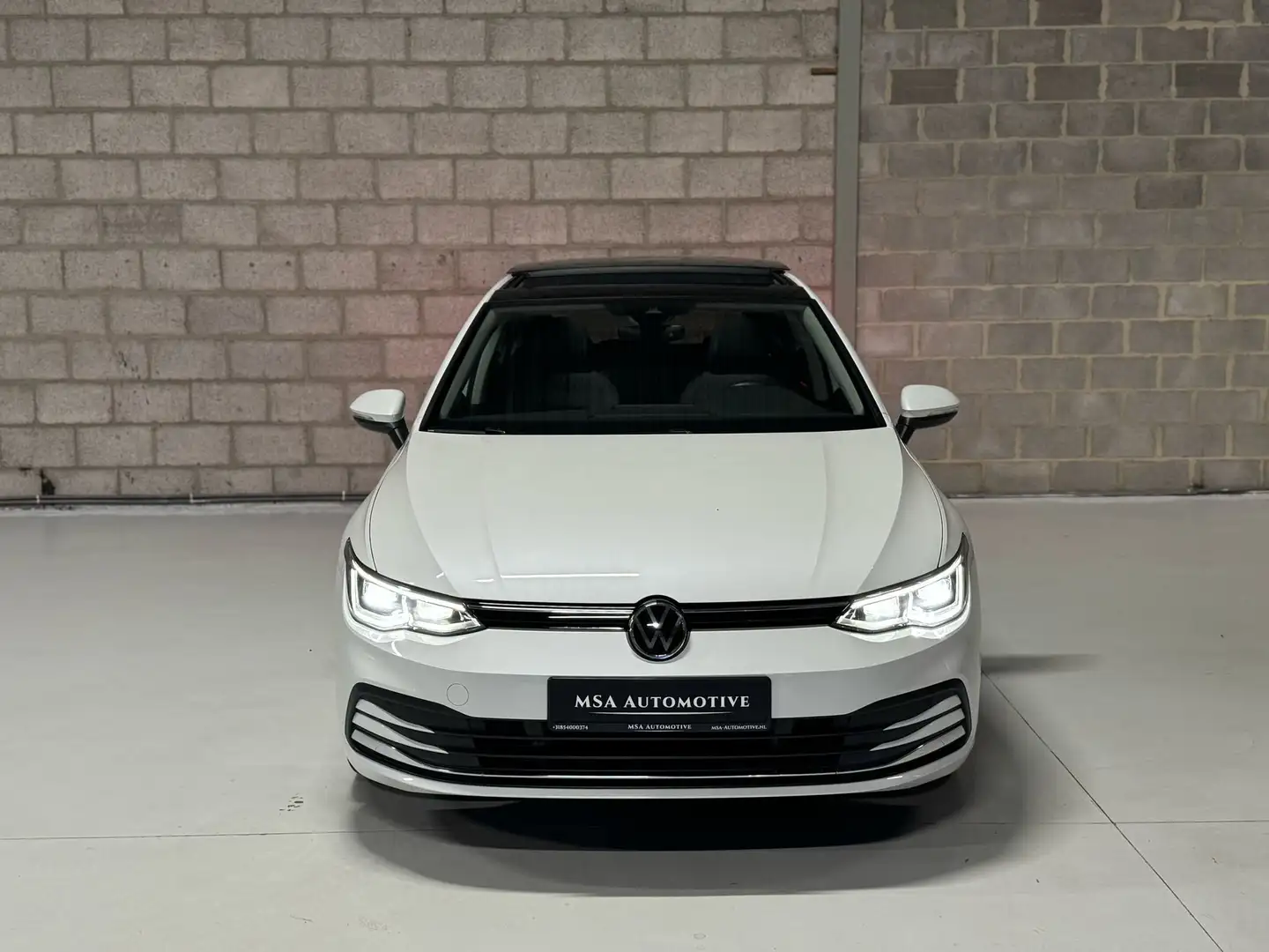 Volkswagen Golf Style 1.5 eTSI 150PK |Pano|IQlight|Keyless| Wit - 2