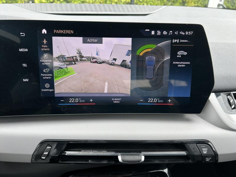BMW 218 Active Tourer — photo 9