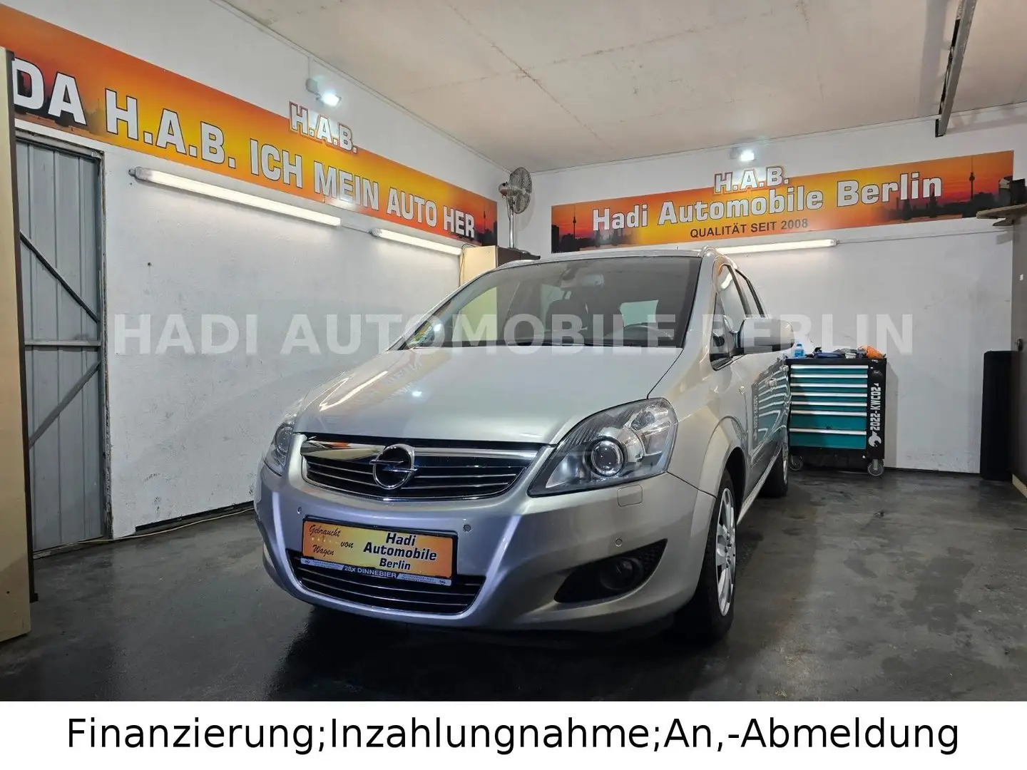 Opel Zafira B Innovation/Automatik/1.Hand/7 Sitzer Beige - 1