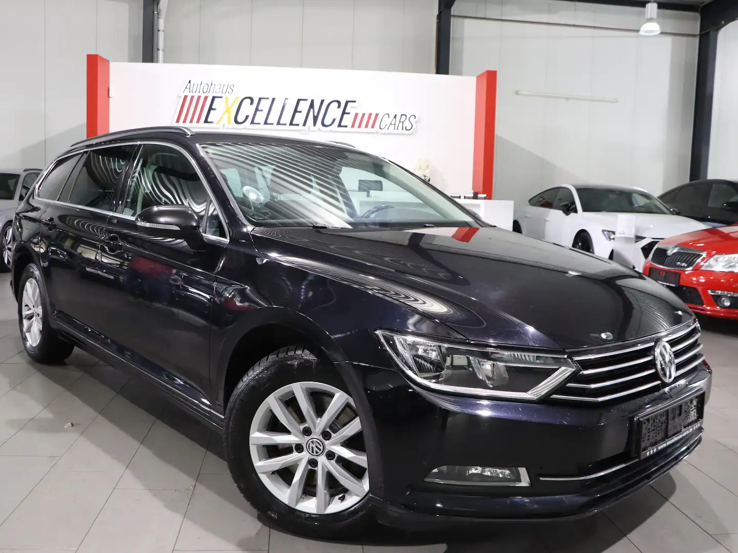 Volkswagen Passat Variant 1.4 TSI Comfortline BMT / NAVI-DM Noir - 2