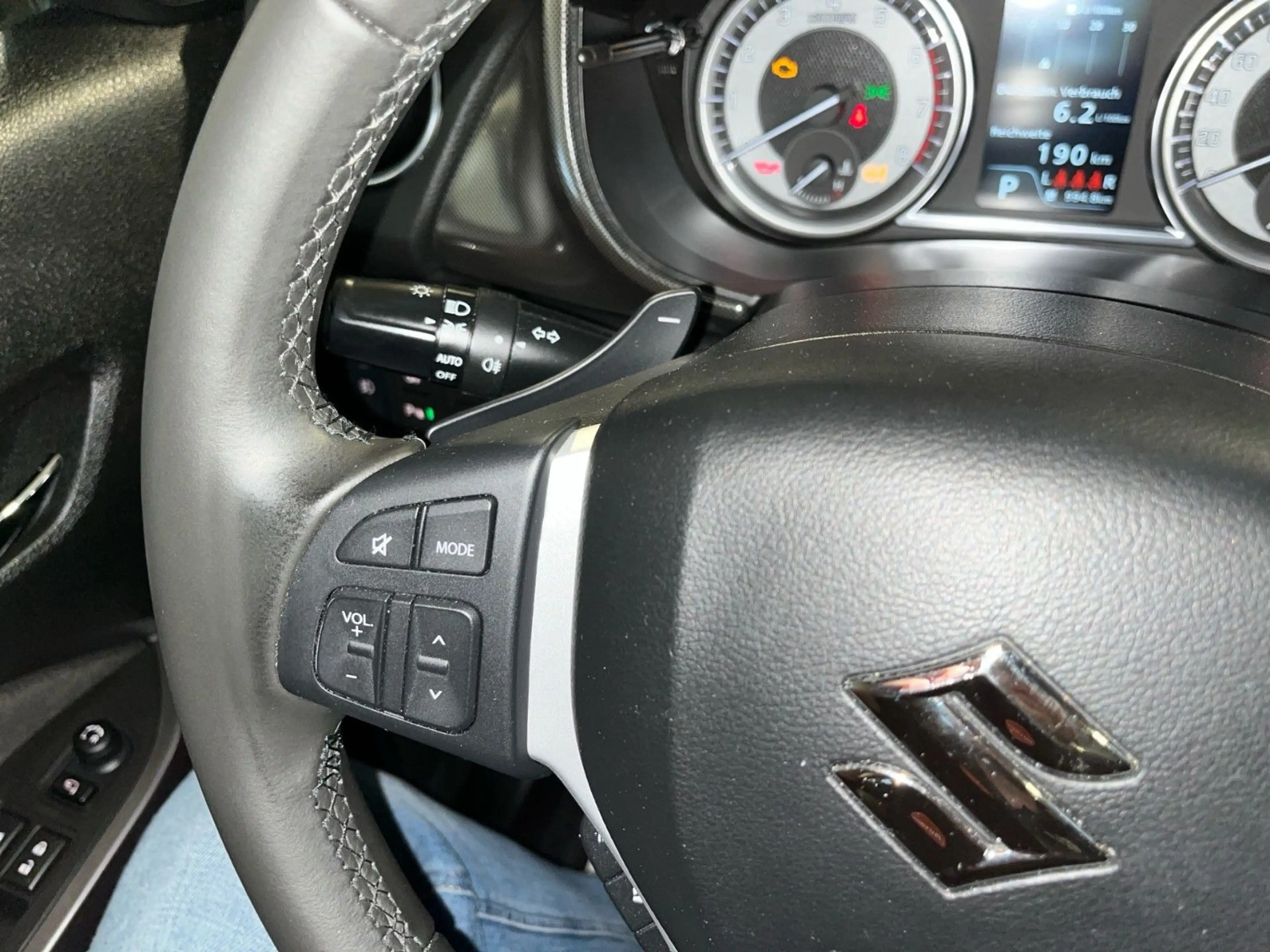 Suzuki Vitara 1.4 Mild-Hybrid Comfort+ 4x4 — photo 15