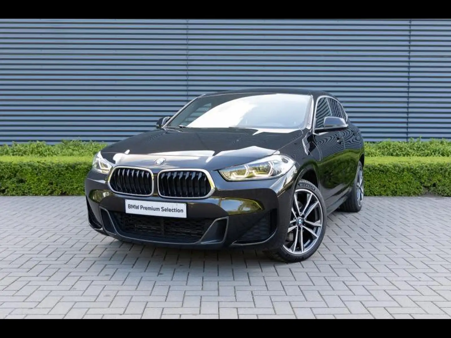 BMW X2 xDrive25e M-Sport Zwart - 1