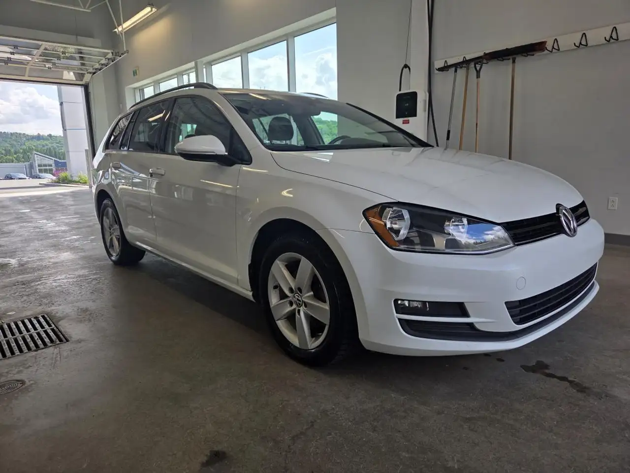 Volkswagen Golf photo Volkswagen Golf