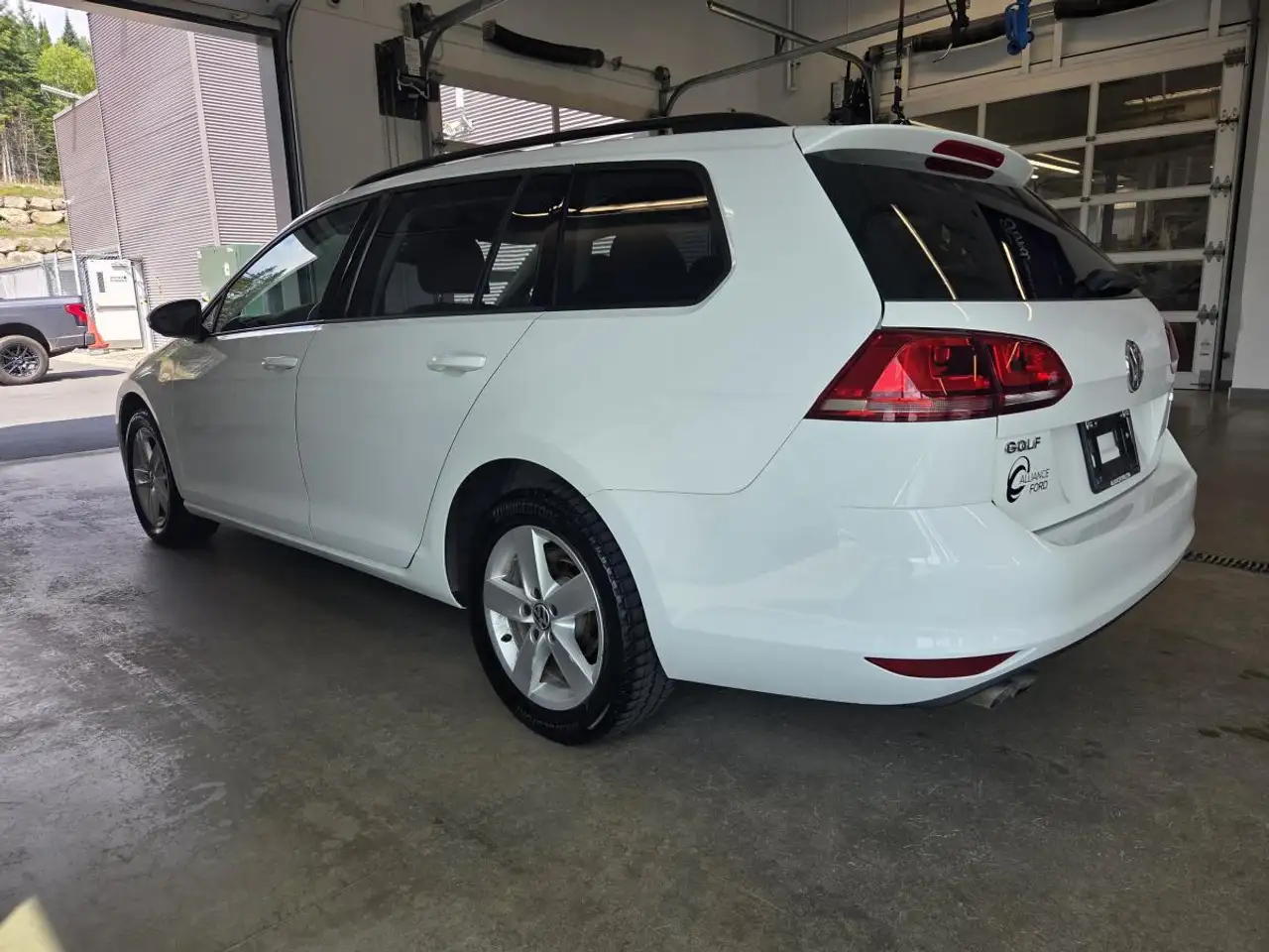 Volkswagen Golf photo Volkswagen Golf