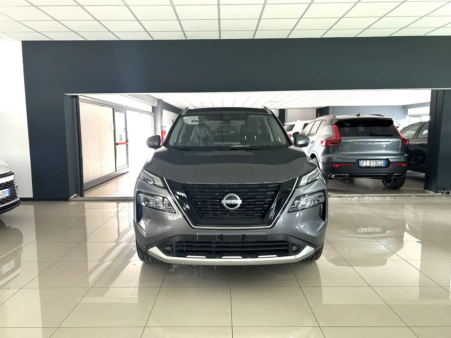 Nissan X-Trail e-Power 2WD 5 posti Tekna Executive Pack Nuova Grau - 2