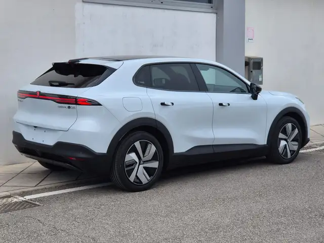 Changan Deepal S05 view 4