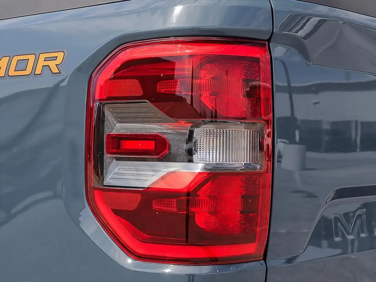Ford Maverick снимка Ford Maverick