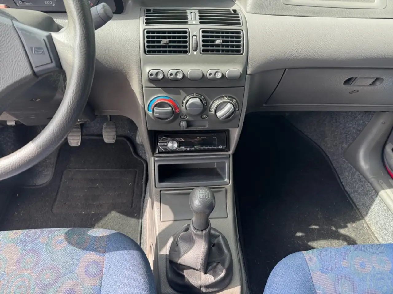 Fiat Punto HUAU neu NR El. Verdeck Klima Radio BC ZV ABS Serv, foto 11