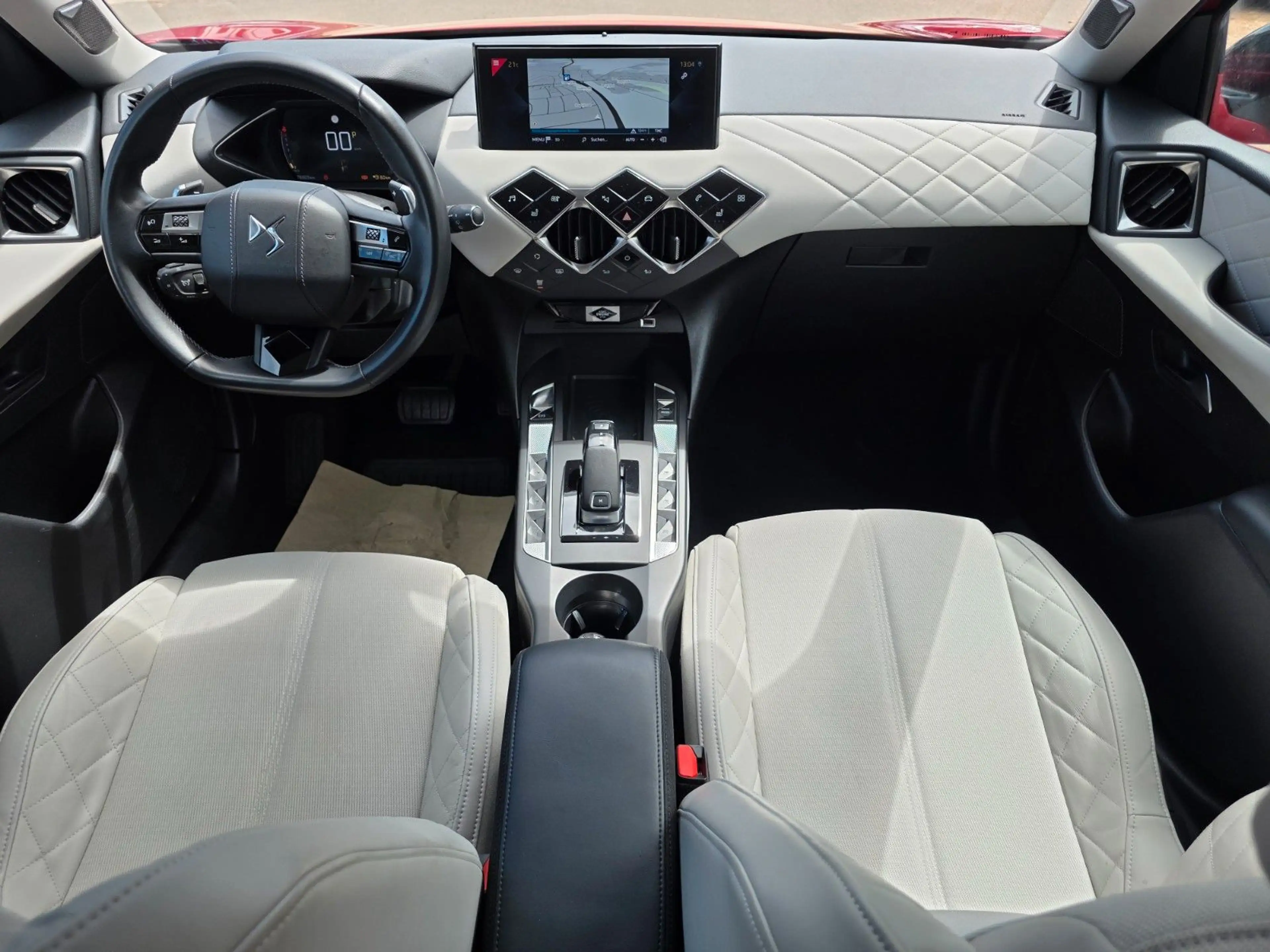 DS Automobiles DS 3 Crossback Automatik+Kamera+SHZ+ — photo 11