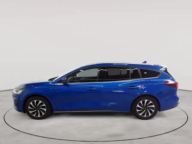 Ford Focus view 6