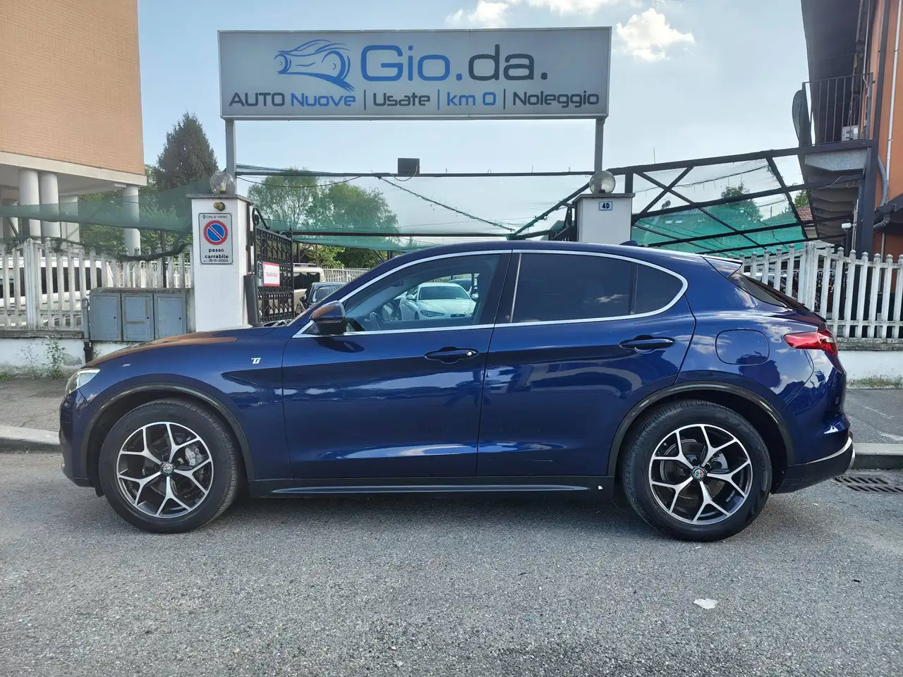 Alfa Romeo Stelvio ALFA ROMEO STELVIO 2.2 210CV KM 90808- 2021 — photo 1 of 15