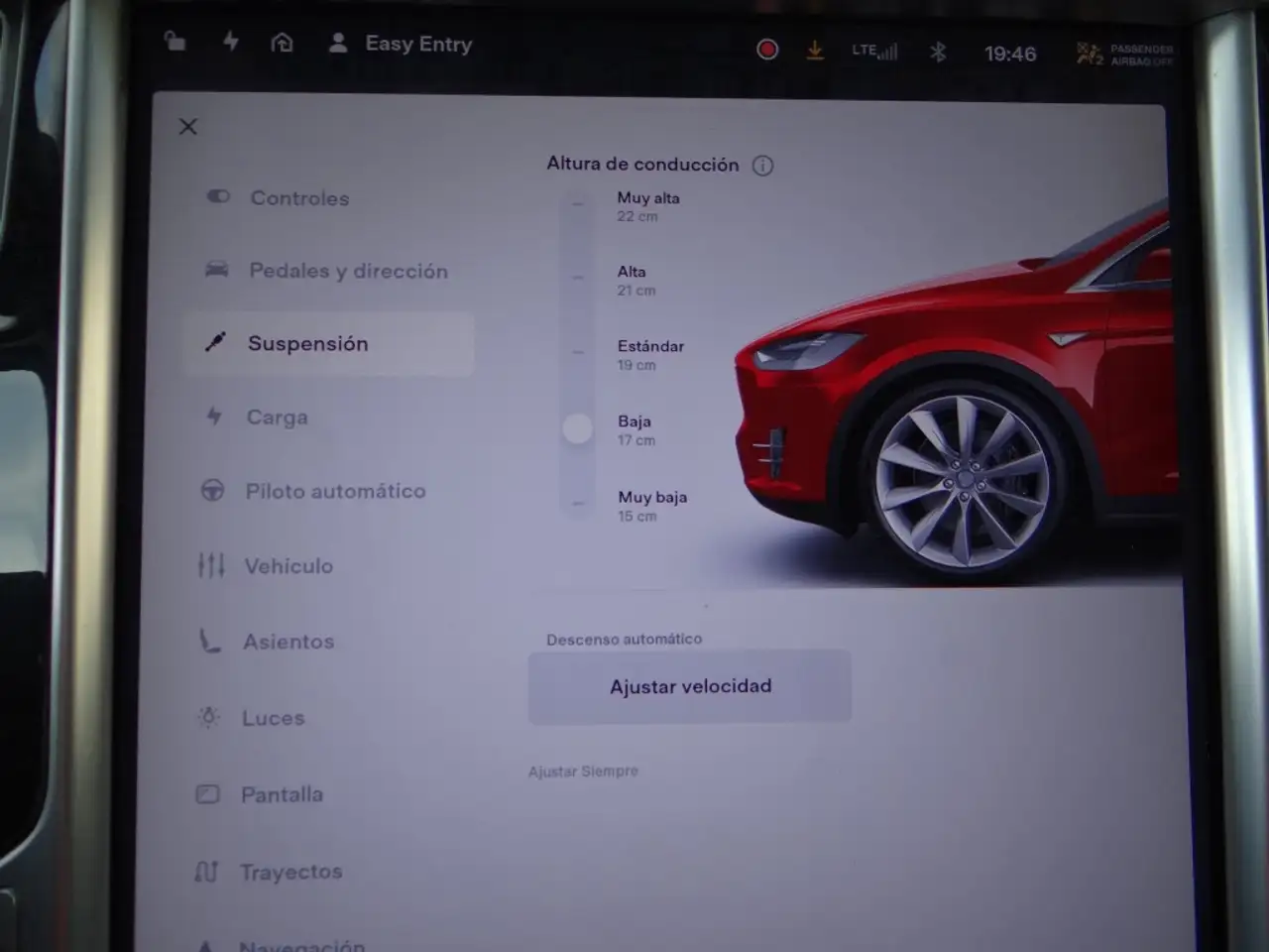 TESLA MODEL X 90D AWD - SUPERCHARGE GRATUITE - MCU2 - 7 PLACES - ATTELAGE