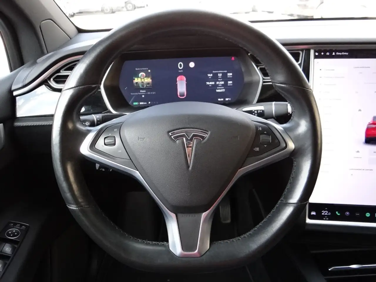 TESLA MODEL X 90D AWD - SUPERCHARGE GRATUITE - MCU2 - 7 PLACES - ATTELAGE