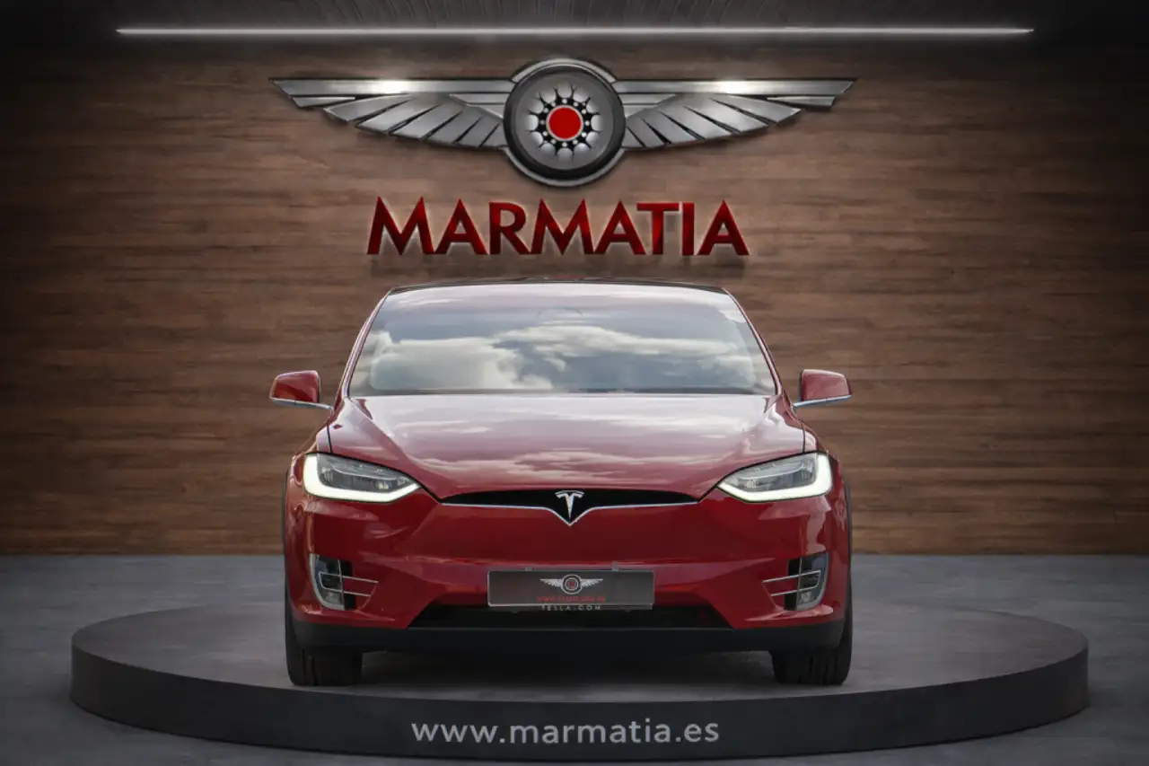 TESLA MODEL X 90D AWD - SUPERCHARGE GRATUITE - MCU2 - 7 PLACES - ATTELAGE