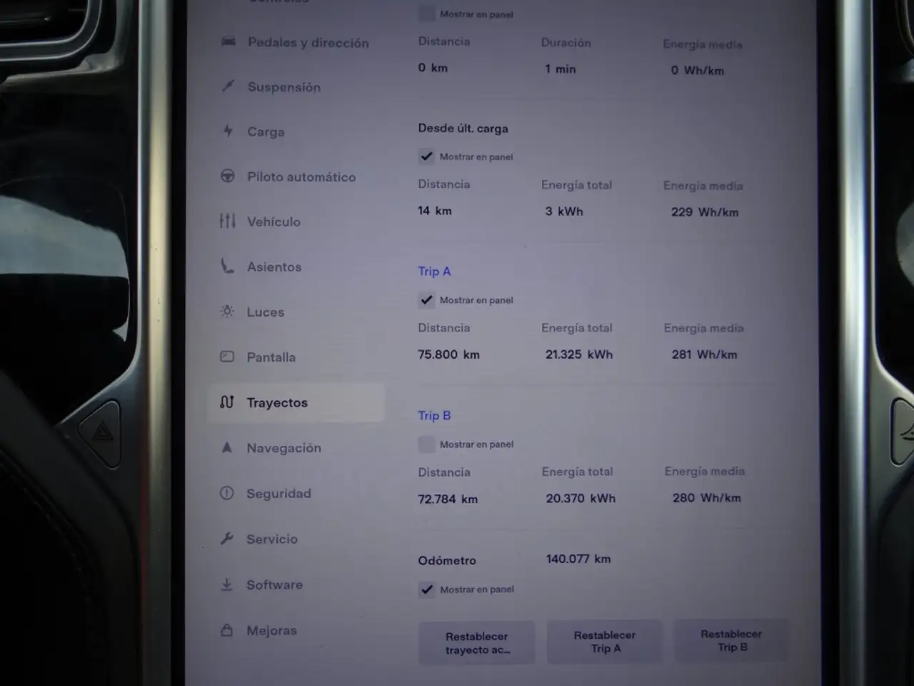 TESLA MODEL X 90D AWD - SUPERCHARGE GRATUITE - MCU2 - 7 PLACES - ATTELAGE