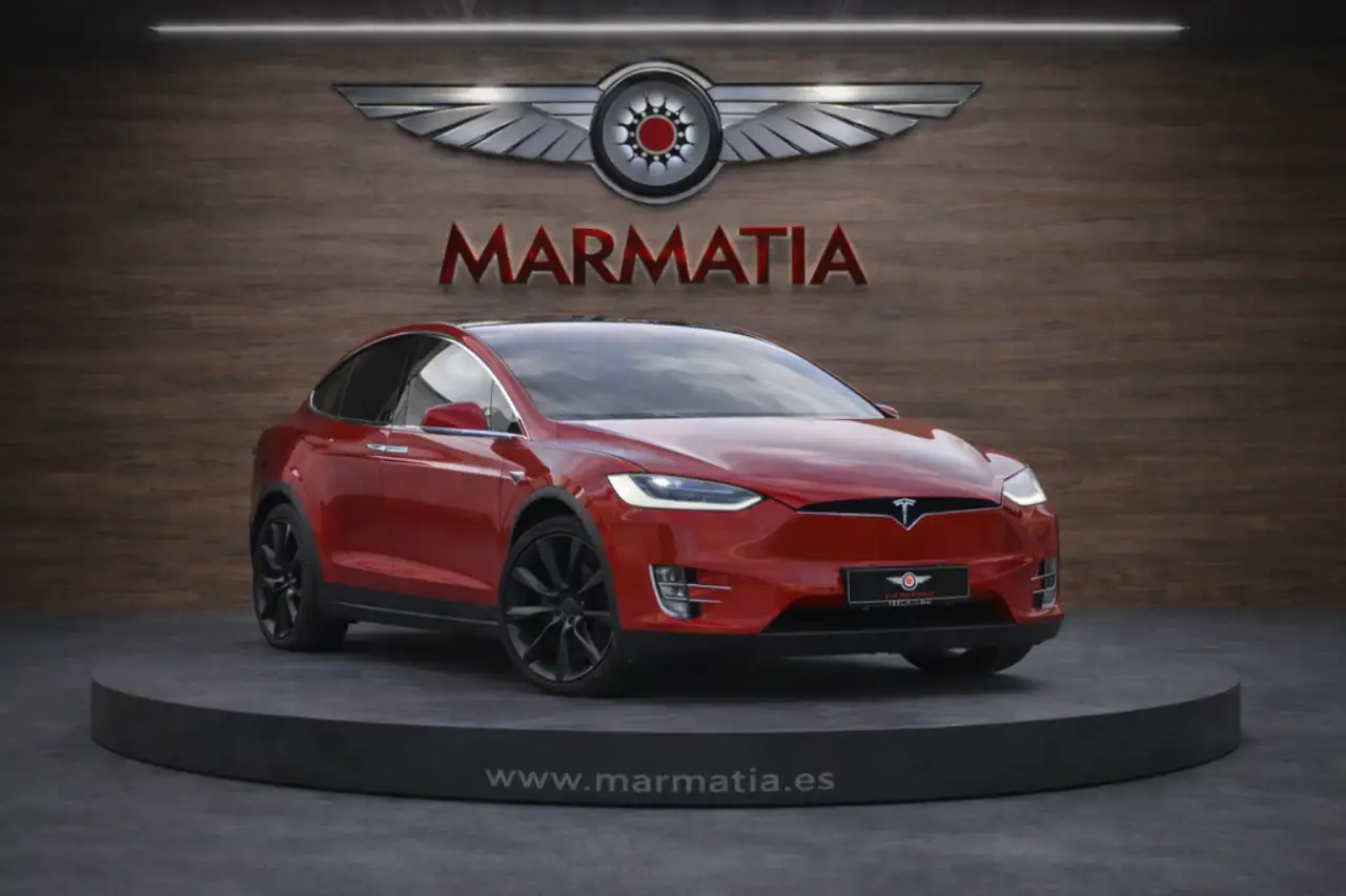TESLA MODEL X 90D AWD - SUPERCHARGE GRATUITE - MCU2 - 7 PLACES - ATTELAGE
