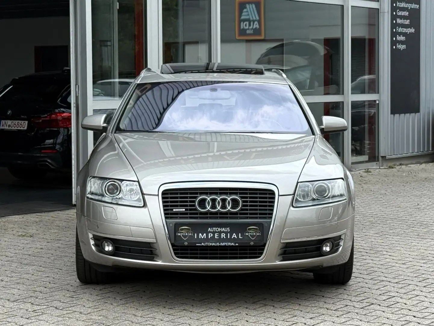 Audi A6 Av. 4.2FSI qu LEDER+STNDH+GSHD+N.PLUS+KAM+BiX Beige - 2