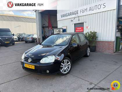 Volkswagen Golf 2.0 FSI Sportline