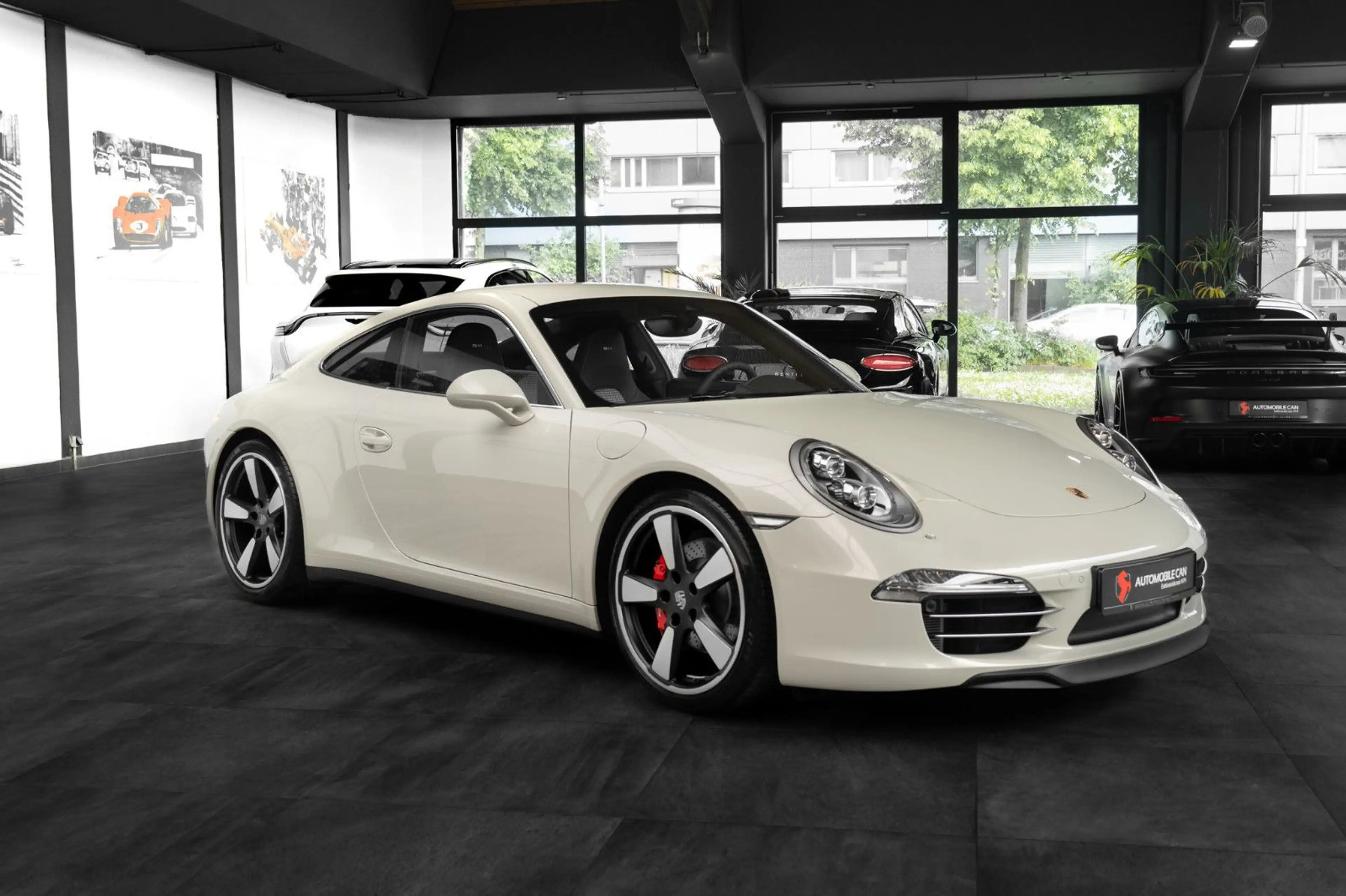 Porsche 991 Carrera S 50 Jahre Jubiläum ** NEU 17 KM ** — photo 9