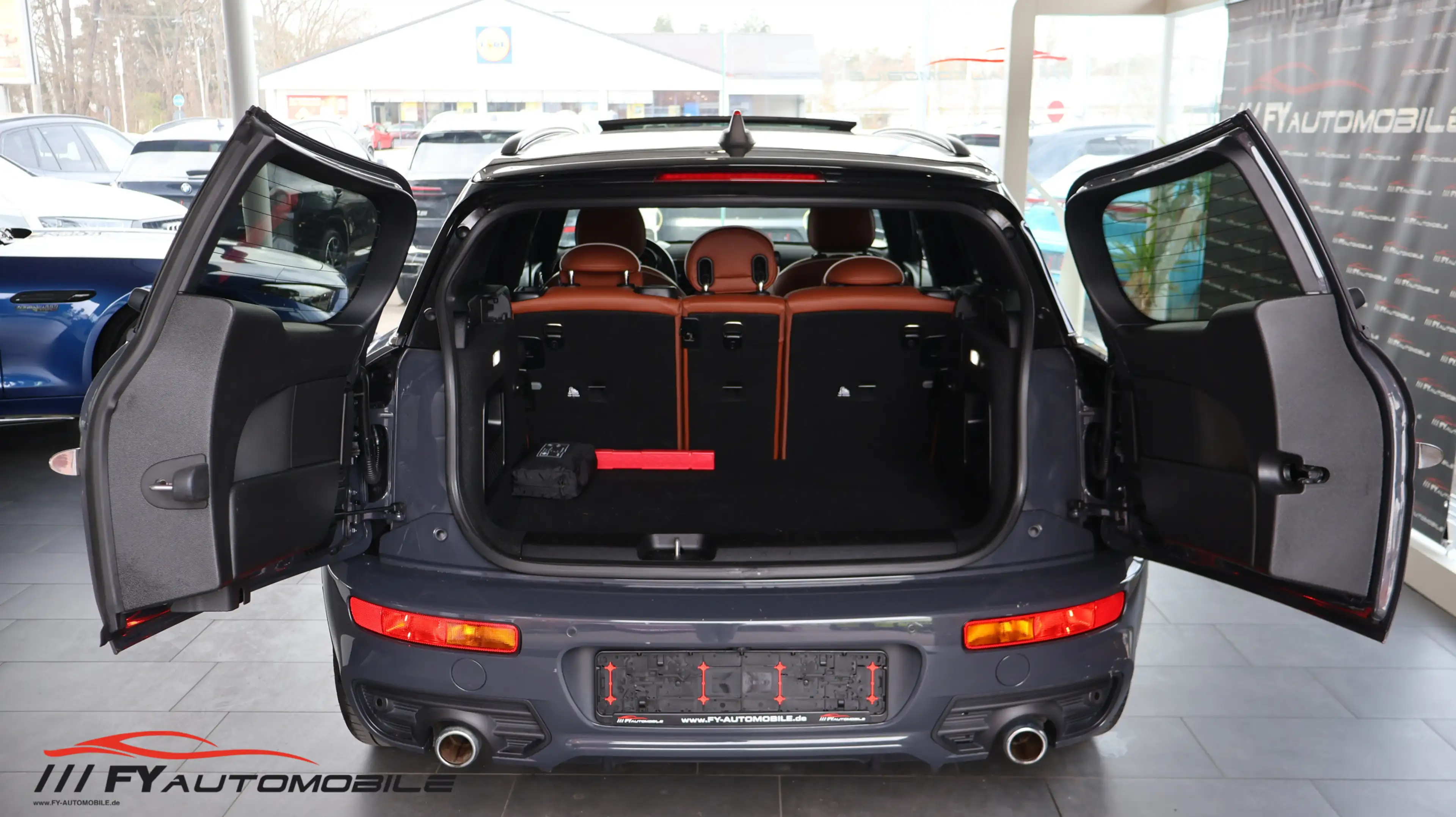 MINI Cooper SD Clubman All4 John Cooper Works Kit* — photo 5